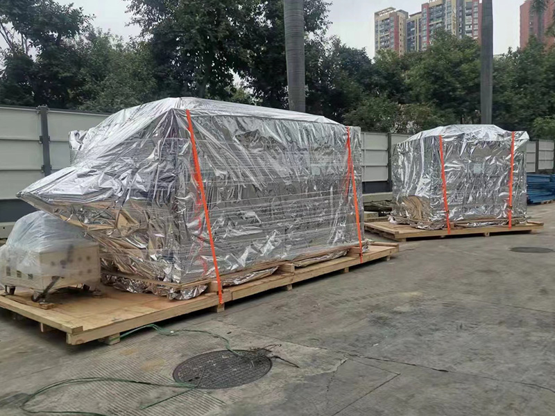 深圳沙井(jǐng)真空木箱包(bao)裝現場