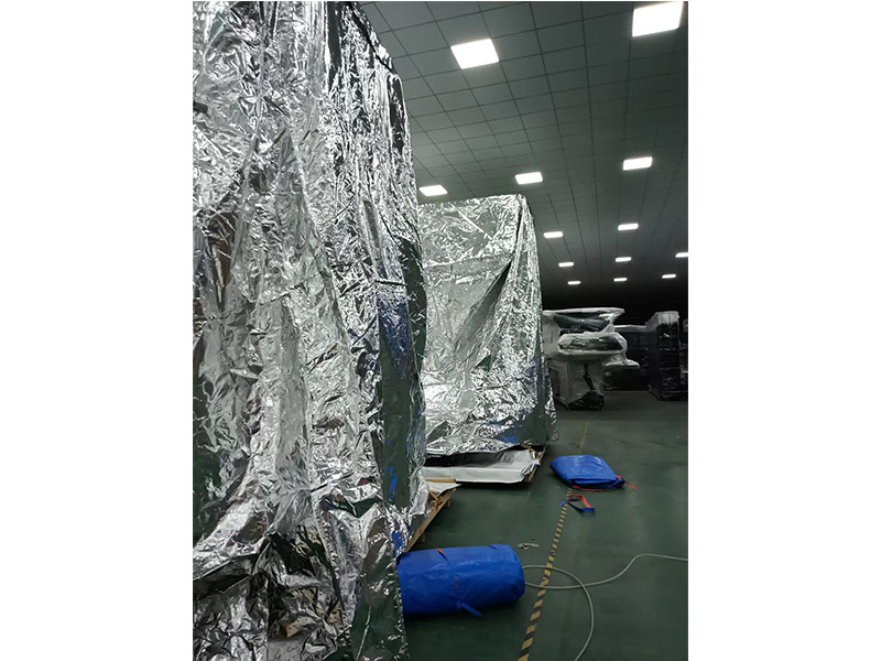 龍崗新(xin)能源重型木(mu)箱真空包裝(zhuang)